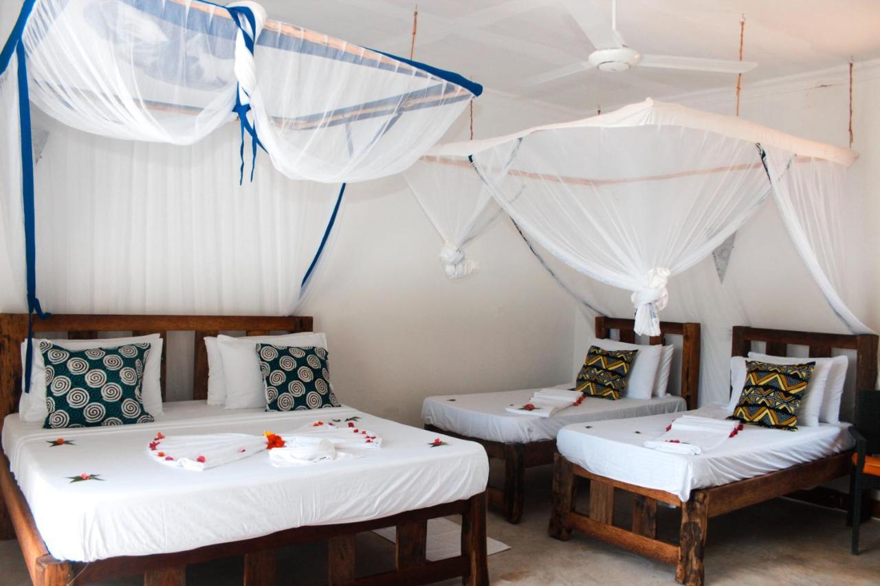 קיזימקזי Zanzibar Kusini Beach Bungalows Hotel מראה חיצוני תמונה