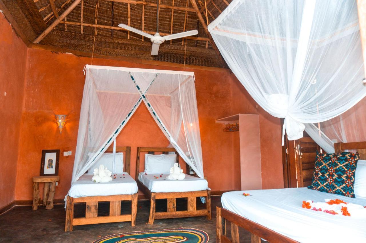 קיזימקזי Zanzibar Kusini Beach Bungalows Hotel מראה חיצוני תמונה