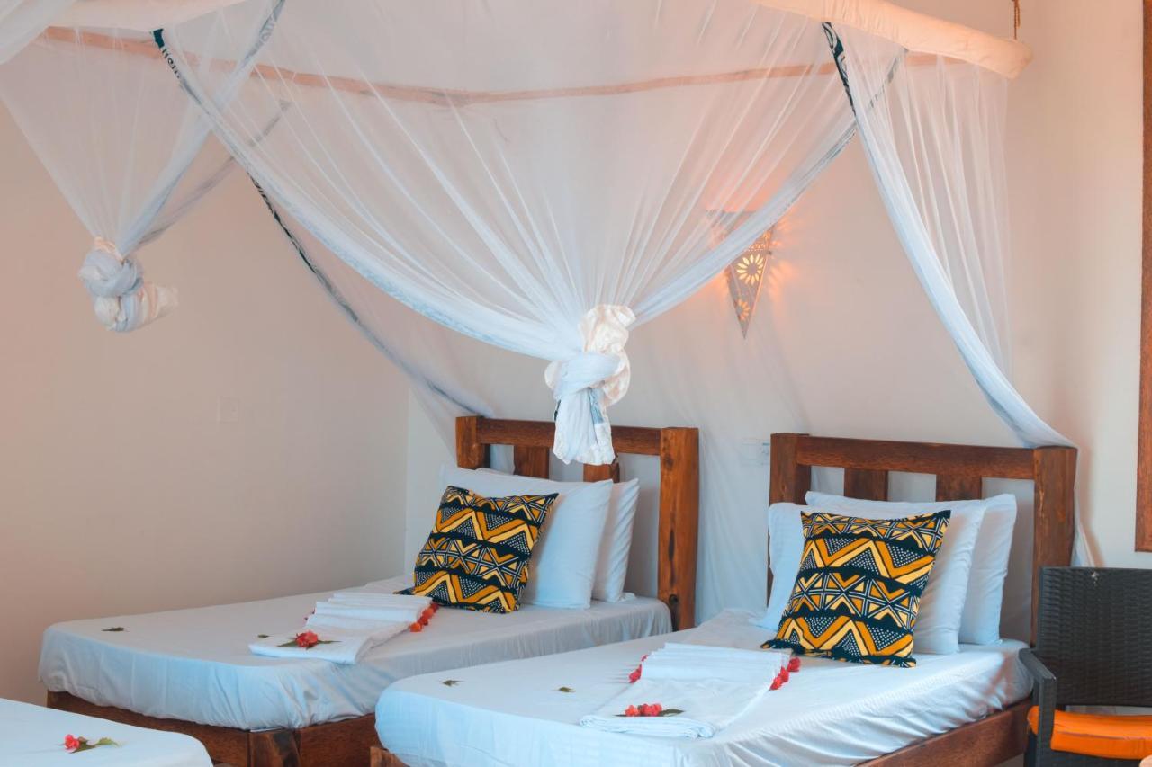 קיזימקזי Zanzibar Kusini Beach Bungalows Hotel מראה חיצוני תמונה